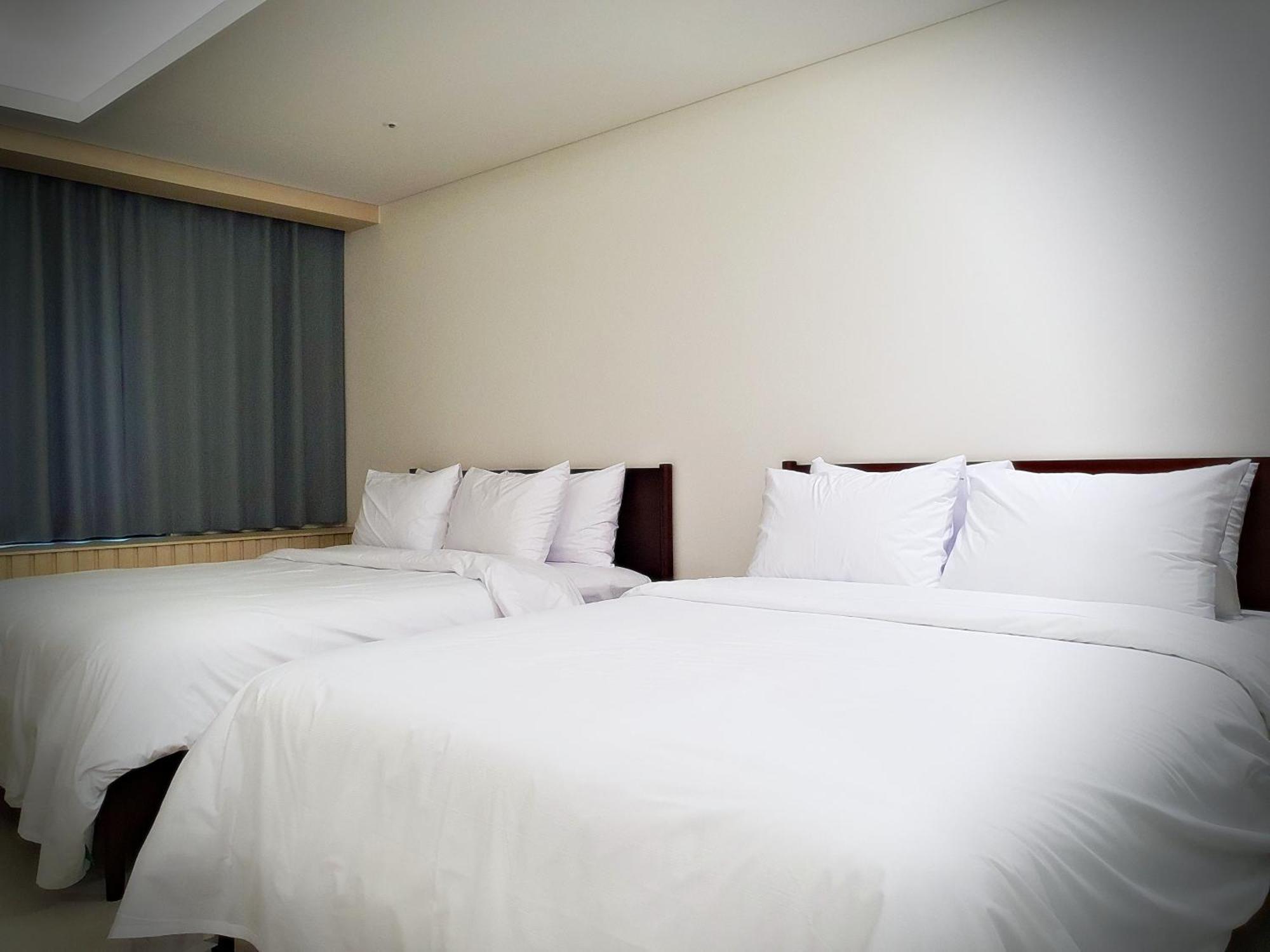 Bluebird Hotel Incheon Exterior photo